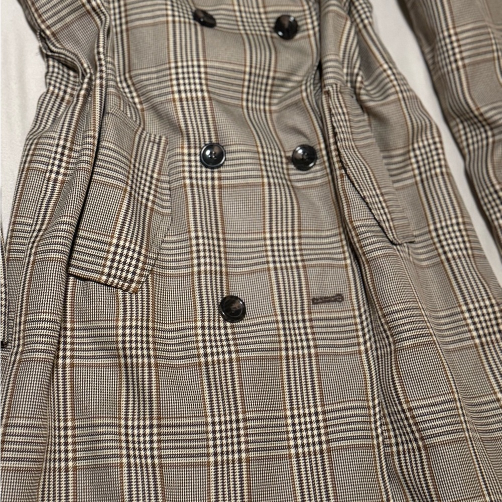 Plaid Blazer in Brown and Black size Large - Picture 2 of 16